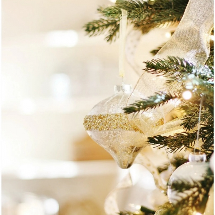 Christams tree hanging ornament, clear glass ball with gold glitter