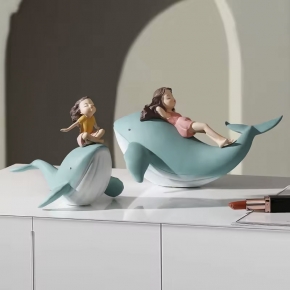 whale girl creative small decoration
