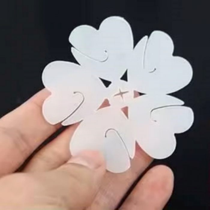 6pcs Balloons Flower Balloon Clip Wall Decoration