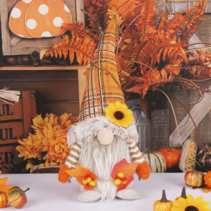 Faceless Doll Gnomes Decor With Sun flower