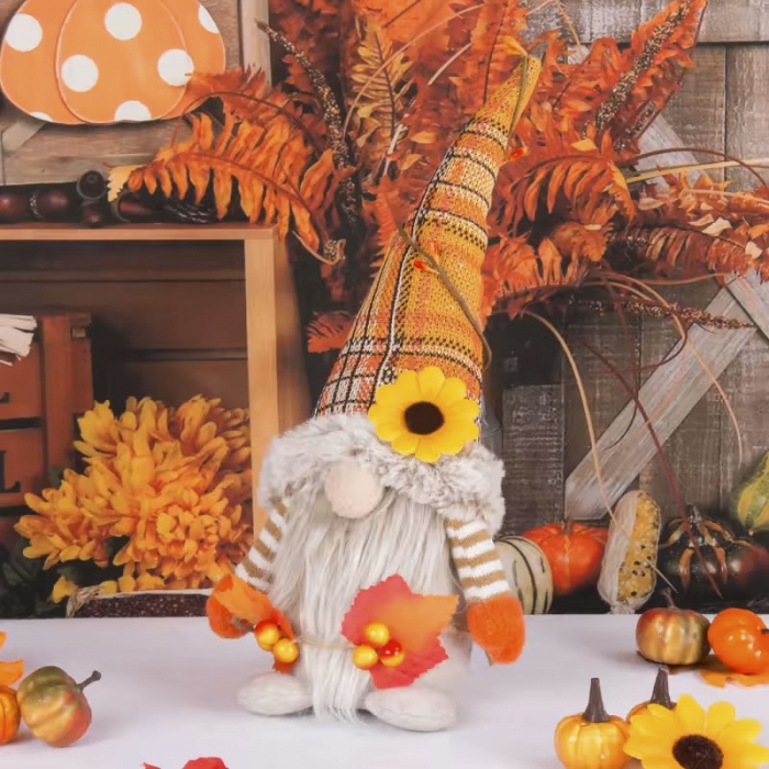 Faceless Doll Gnomes Decor With Sun flower
