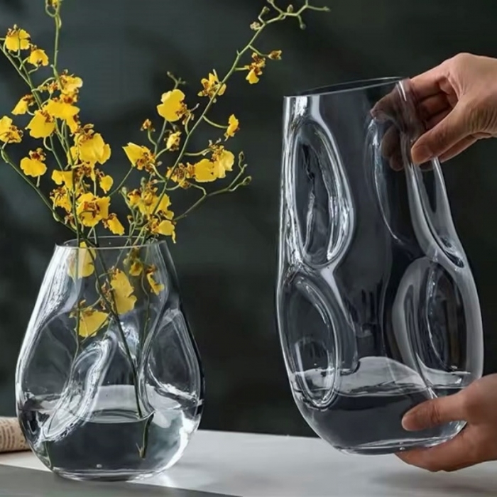 Clear champagne glass vase with luster outside