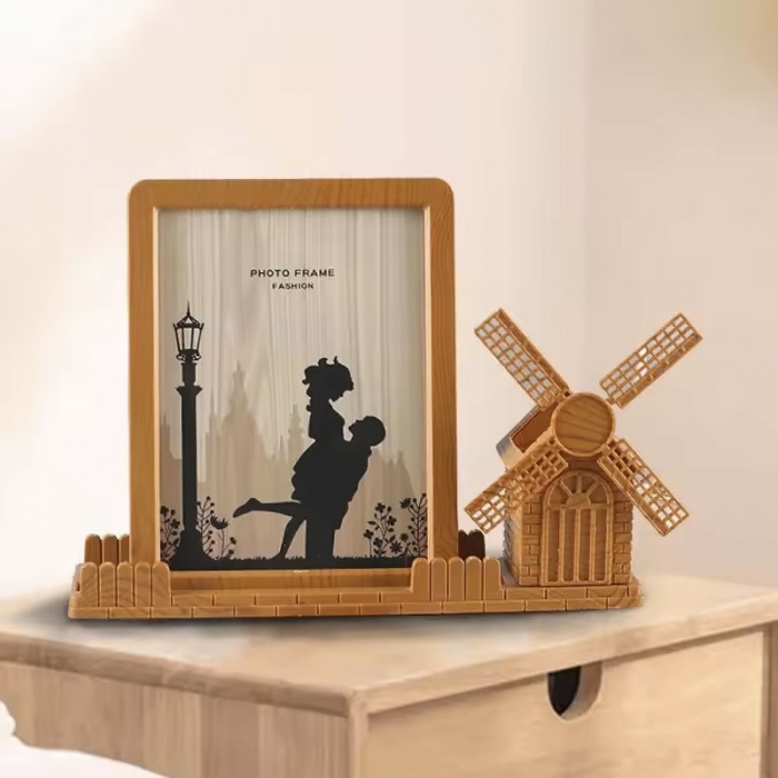 Waterwheel shape wood grain plastic photo frame