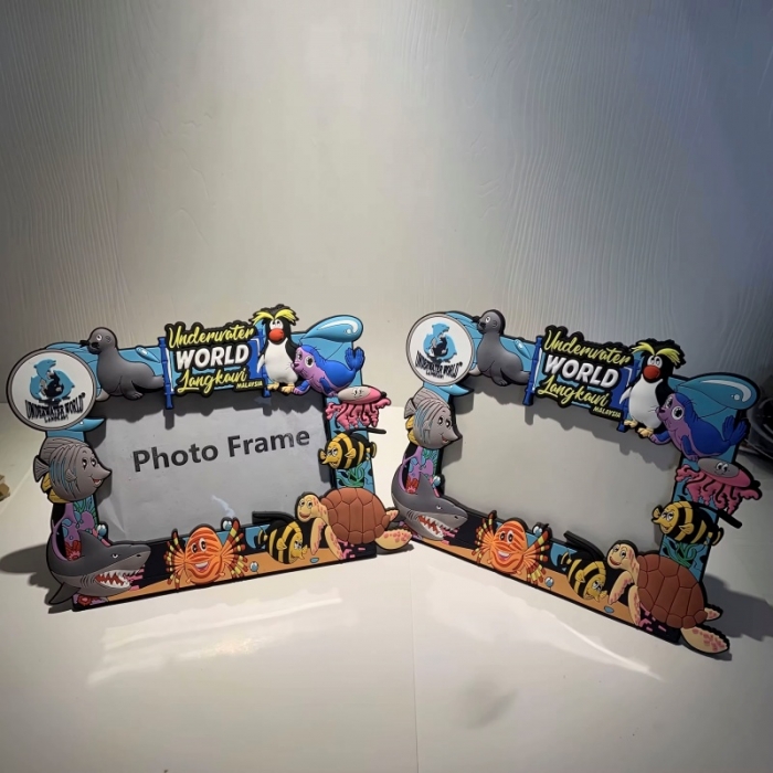 Eco-friendly Soft Rubber Cartoon Underwater World Photo Fram